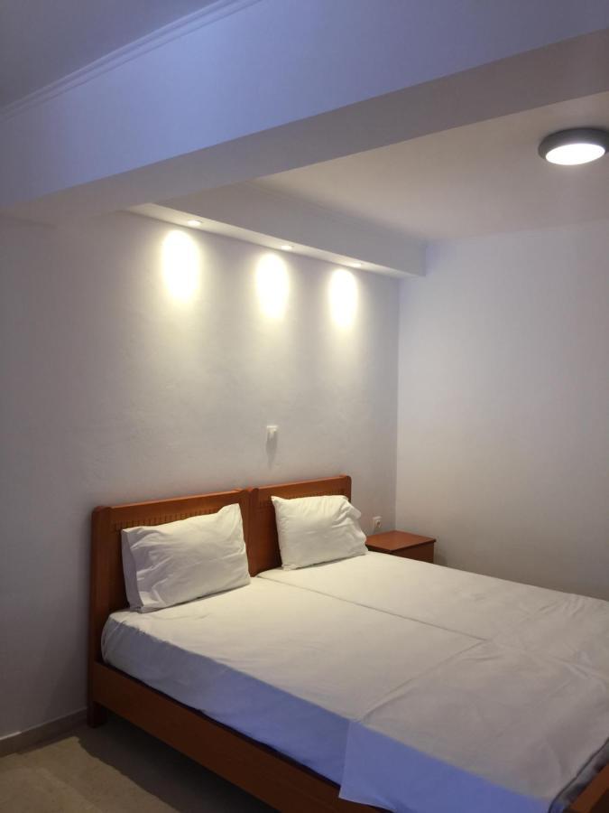 Eleana'S Apartments Gouvia Bagian luar foto